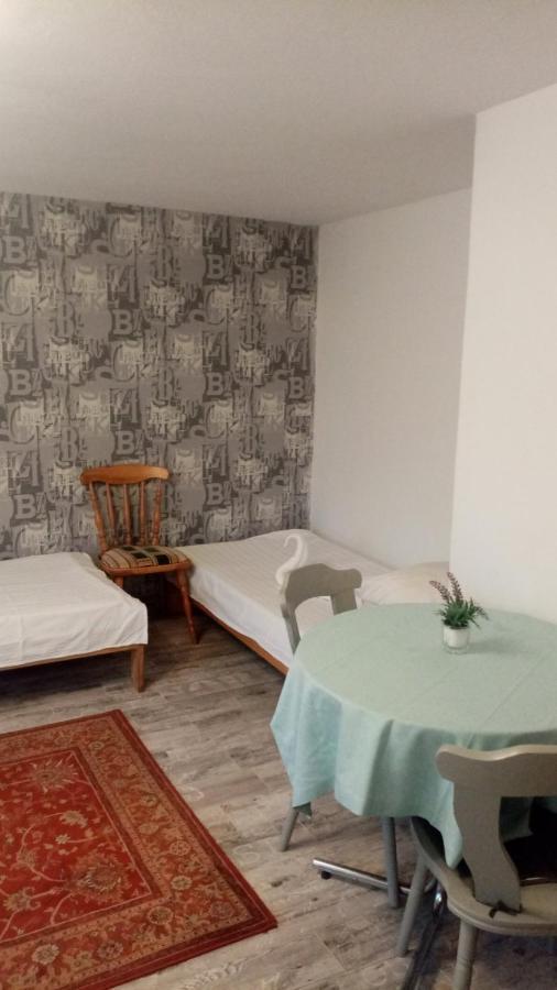 Hostel Πόζναν Εξωτερικό φωτογραφία