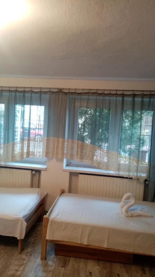 Hostel Πόζναν Εξωτερικό φωτογραφία