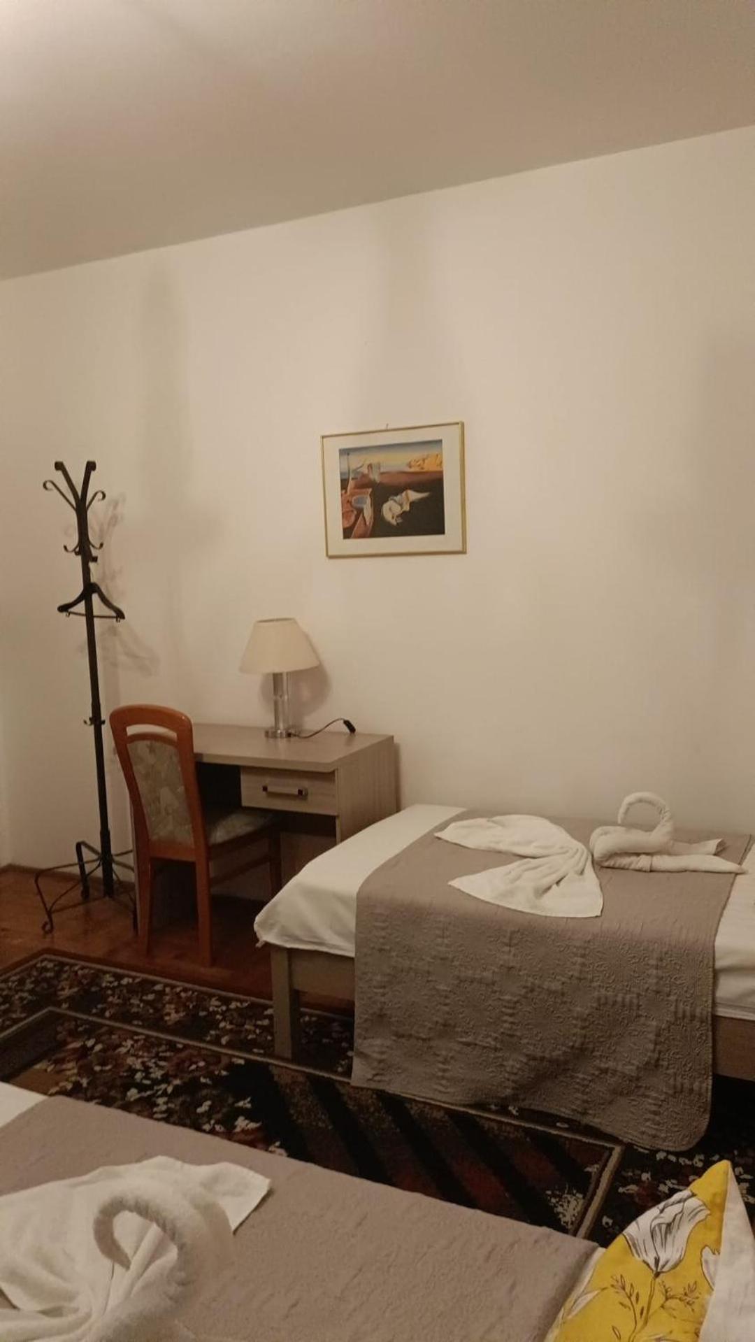 Hostel Πόζναν Εξωτερικό φωτογραφία