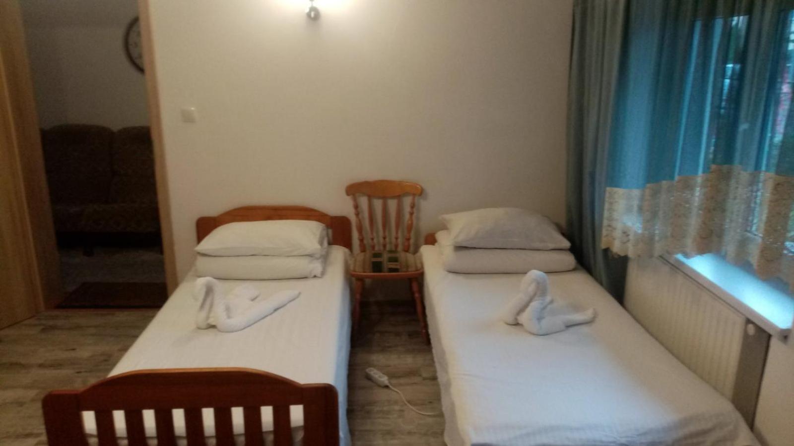 Hostel Πόζναν Εξωτερικό φωτογραφία