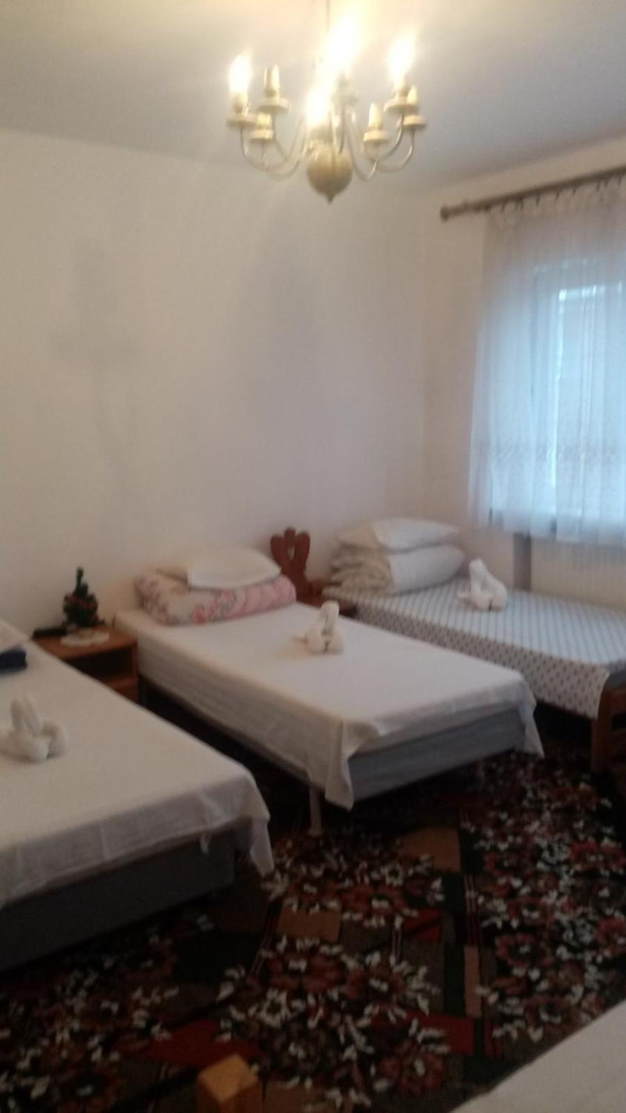 Hostel Πόζναν Εξωτερικό φωτογραφία